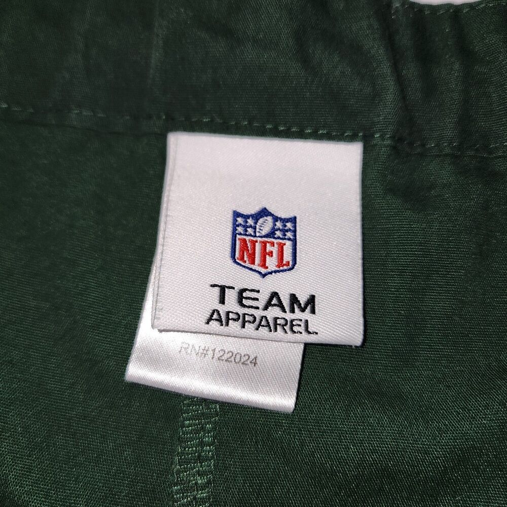Green Bay Packers NFL Team Apparel Scrubs Pair Top & Bottom Men's Large EUC - Picture 13 of 15